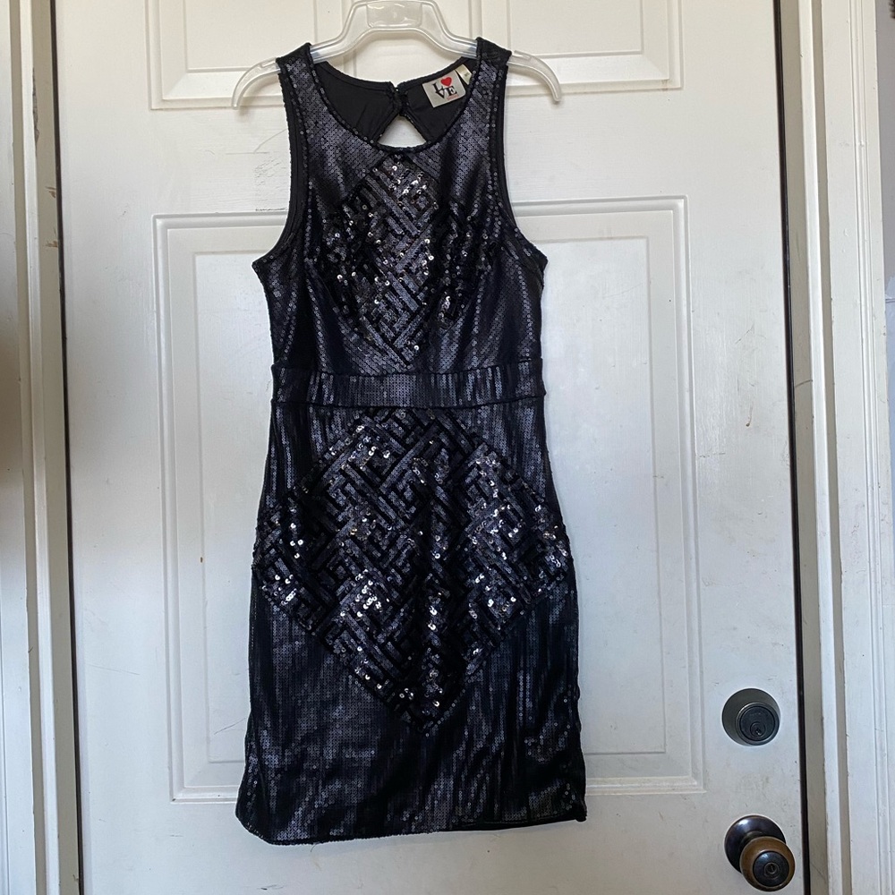 Love Point Black Dress size small